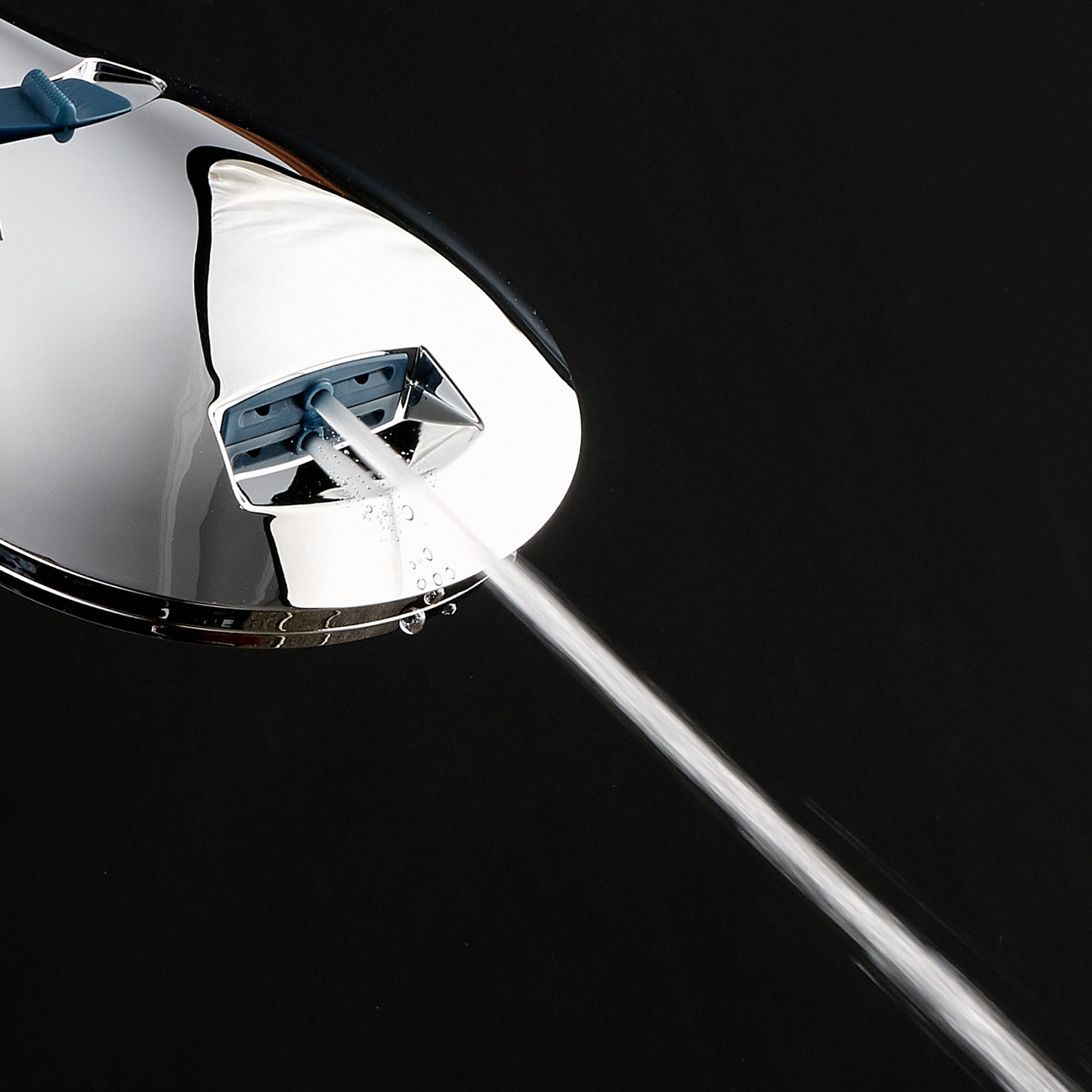 High-pressure 8-setting Hand Shower with Patented 2-mode Power Wash & Bonus Wall Bracket