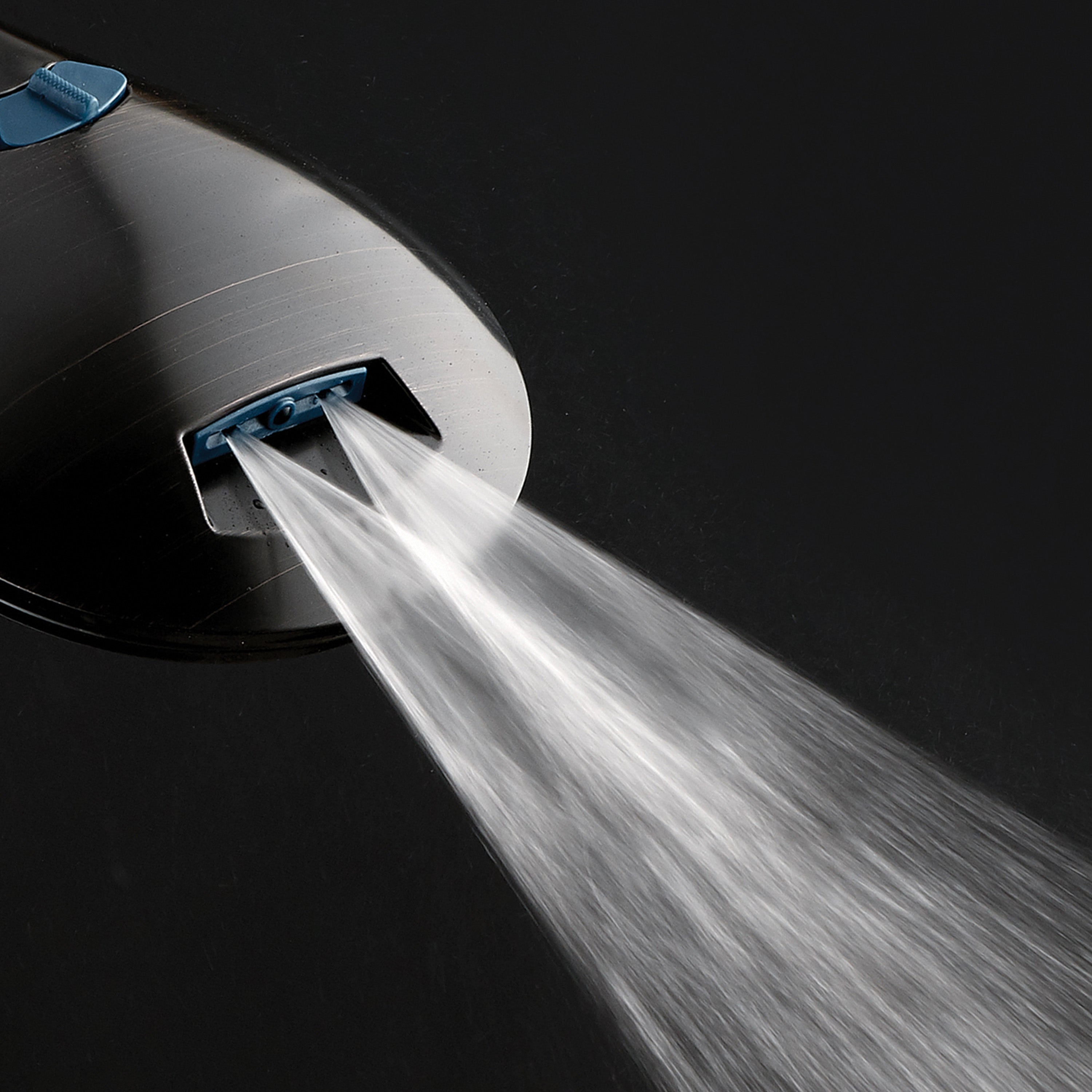 High-pressure 8-setting Hand Shower with Patented 2-mode Power Wash & Bonus Wall Bracket
