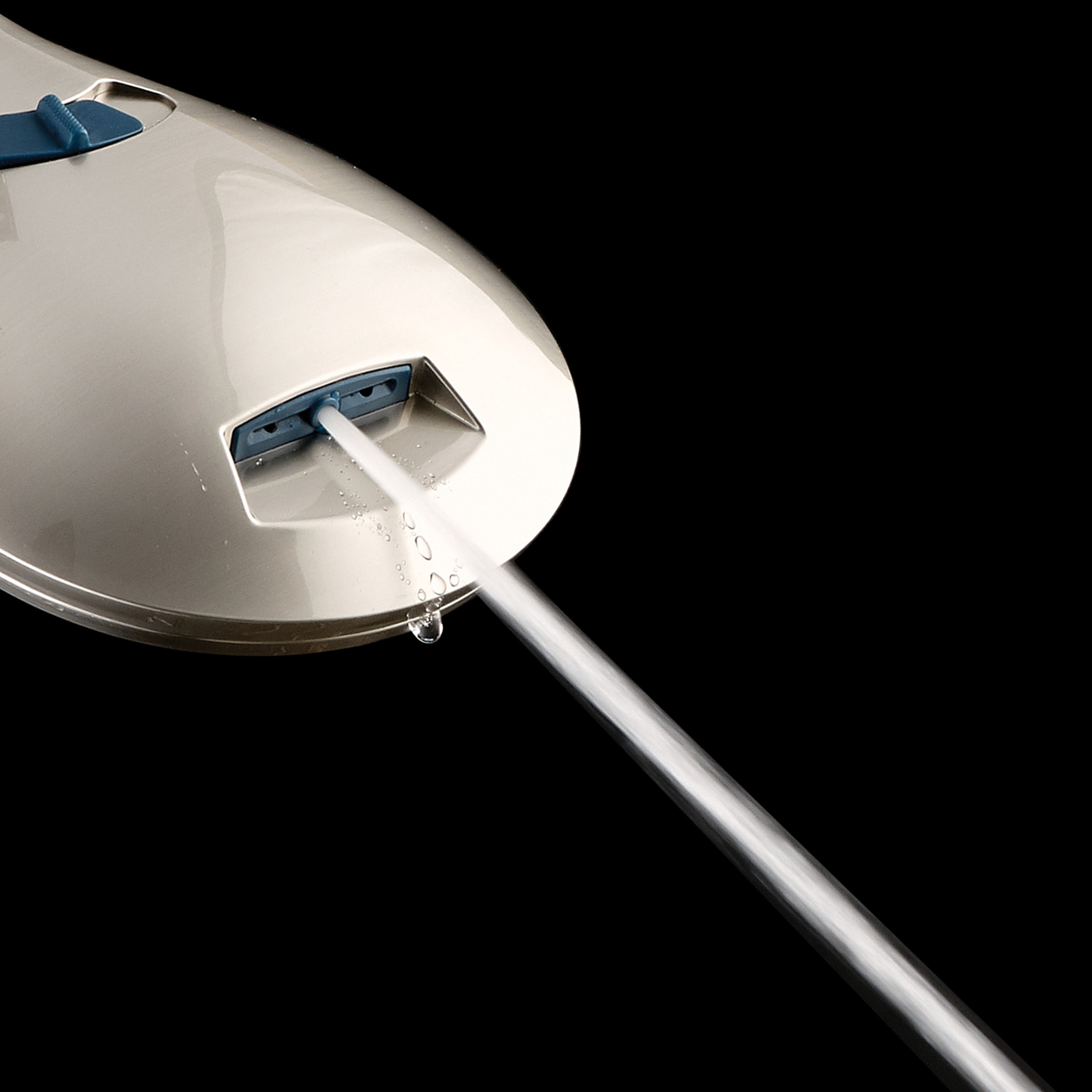 High-pressure 8-setting Hand Shower with Patented 2-mode Power Wash & Bonus Wall Bracket