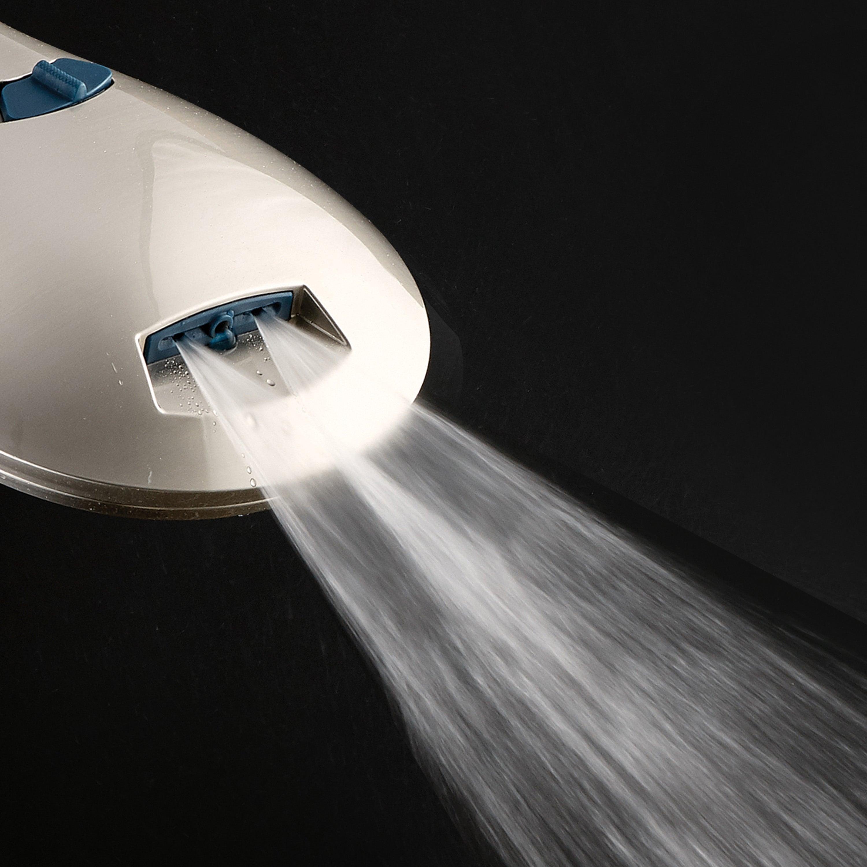 High-pressure 8-setting Hand Shower with Patented 2-mode Power Wash & Bonus Wall Bracket
